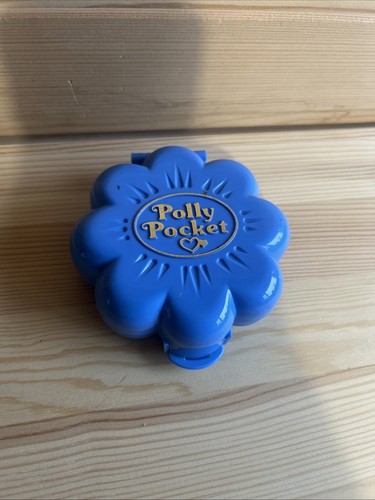 Vintage polly pocket - pocket, fifi’s